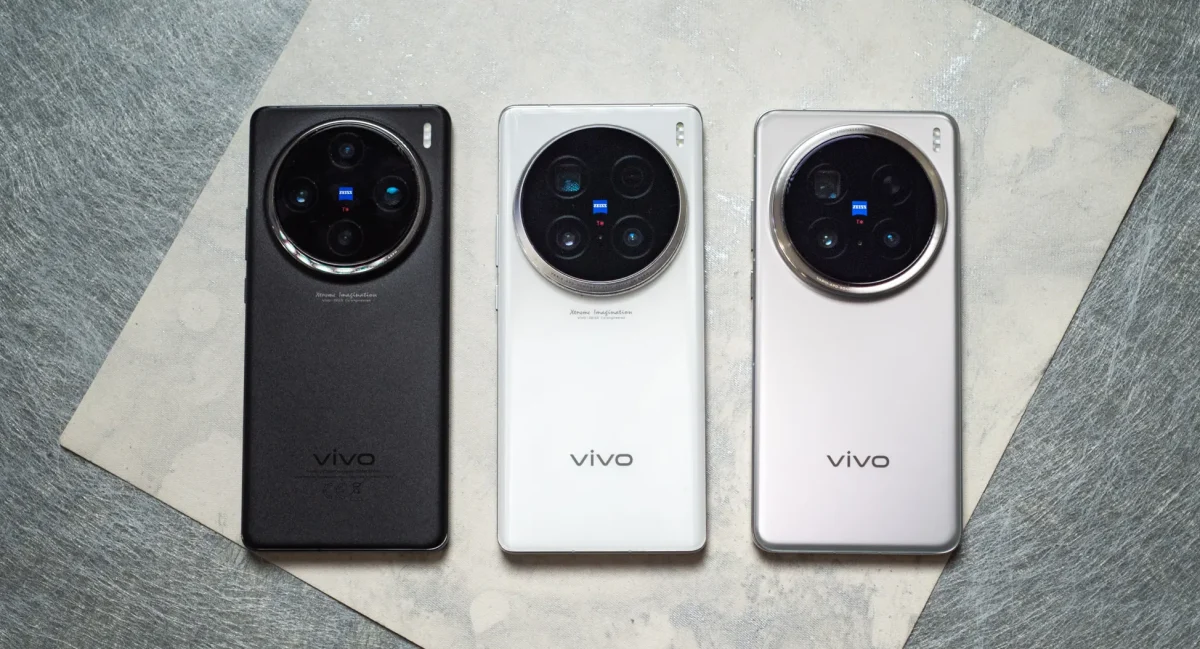 Vivo X200 Pro next to X100 Ultra and X100 Pro