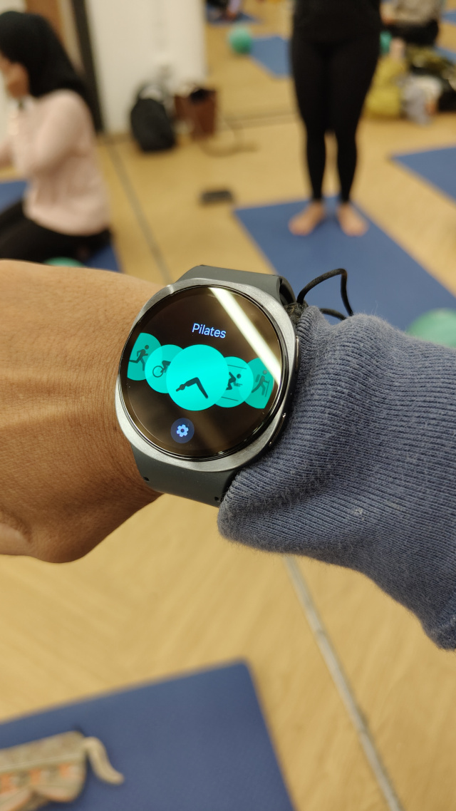 Tiga Fitur Galaxy Watch8 Series Membantu Mengenali Potensi Risiko Kesehatan Sejak Dini