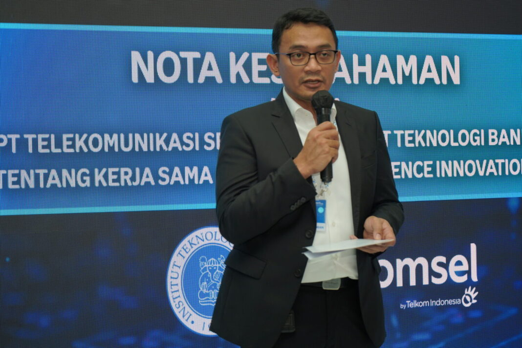 Telkomsel dan ITB Kolaborasi Bangun AI Innovation Hub di KSTI 2025