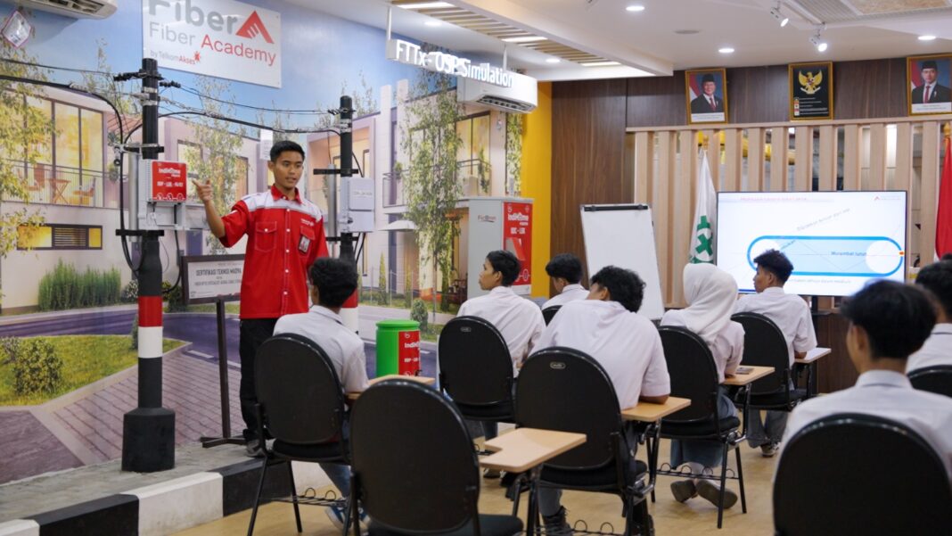 Telkom Akses Luncurkan Kelas Industri Digital untuk Siswa dan Guru