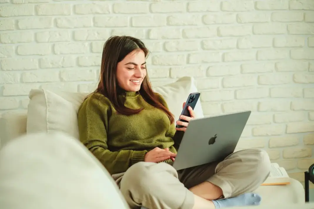 Paket Internet AXIS untuk WFH: Solusi Hemat dan Stabil