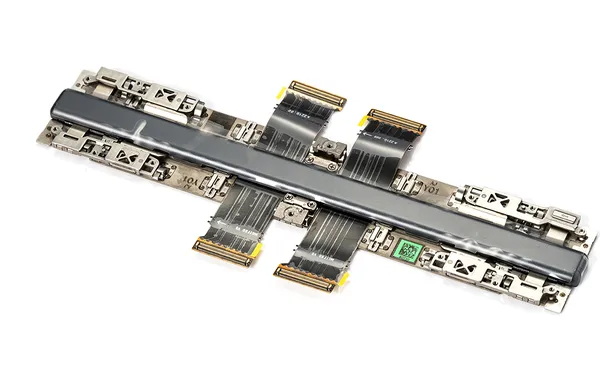 The iPhone Fold will use a special hinge made of titanium, stainless steel, and liquid metal - Apple iPhone Fold - the first foldable I would actually buy