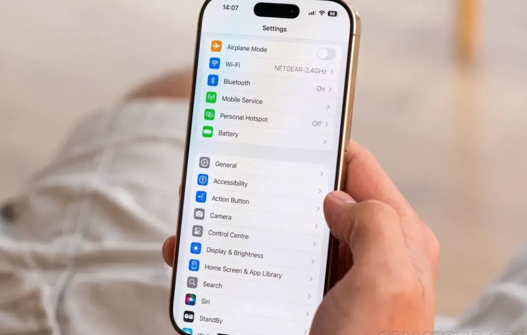 iPhone 17 Pro dengan penyimpanan dasar 256GB