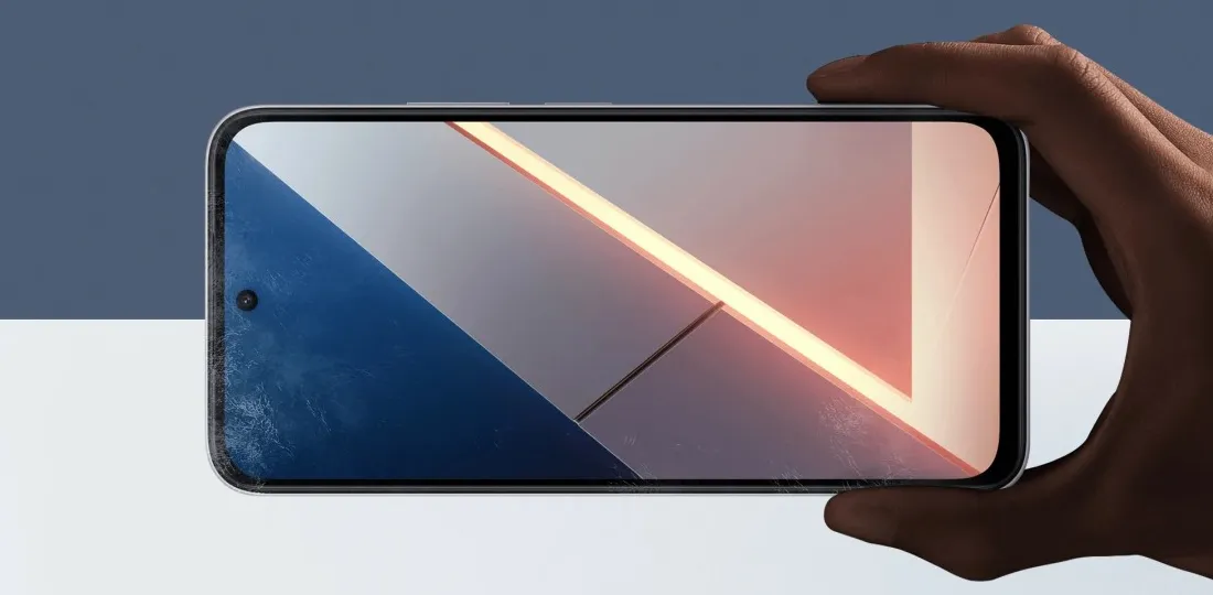 Poco M7 4G arrives as well, with a familiar set of specs