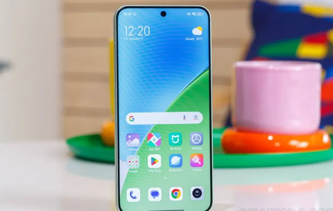 Xiaomi 16 dengan kamera selfie 50 MP dan chipset Snapdragon 8 Elite 2