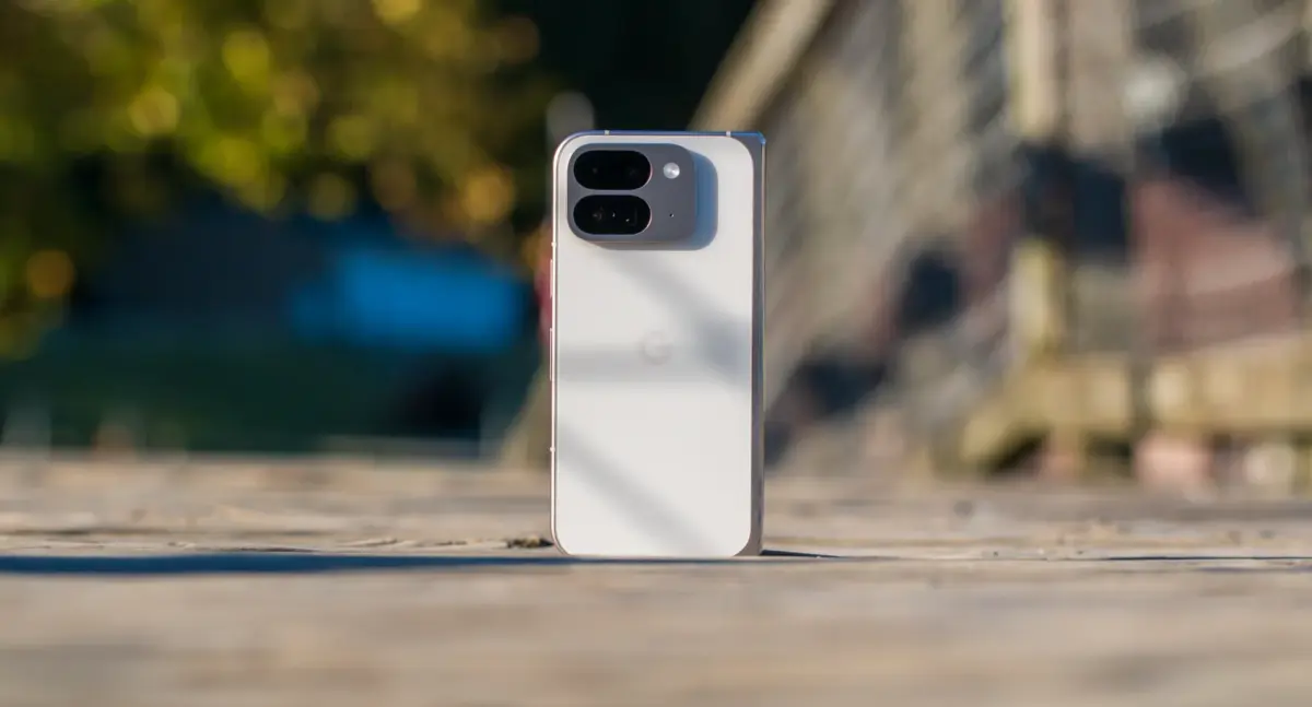 Google Pixel 9 Pro Fold review hero 21x9