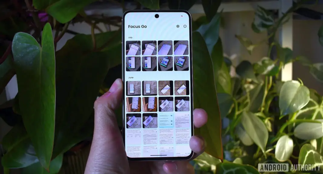 Tampilan aplikasi Focus Go di layar smartphone