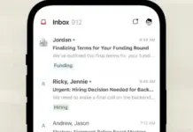 iPhone menjalankan aplikasi Notion Mail