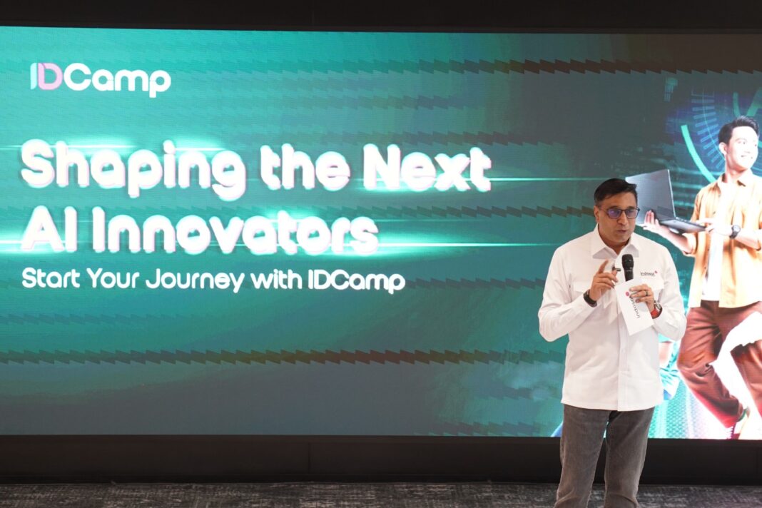 Logo IDCamp 2025 yang diluncurkan oleh Indosat Ooredoo Hutchison untuk program beasiswa coding dan AI