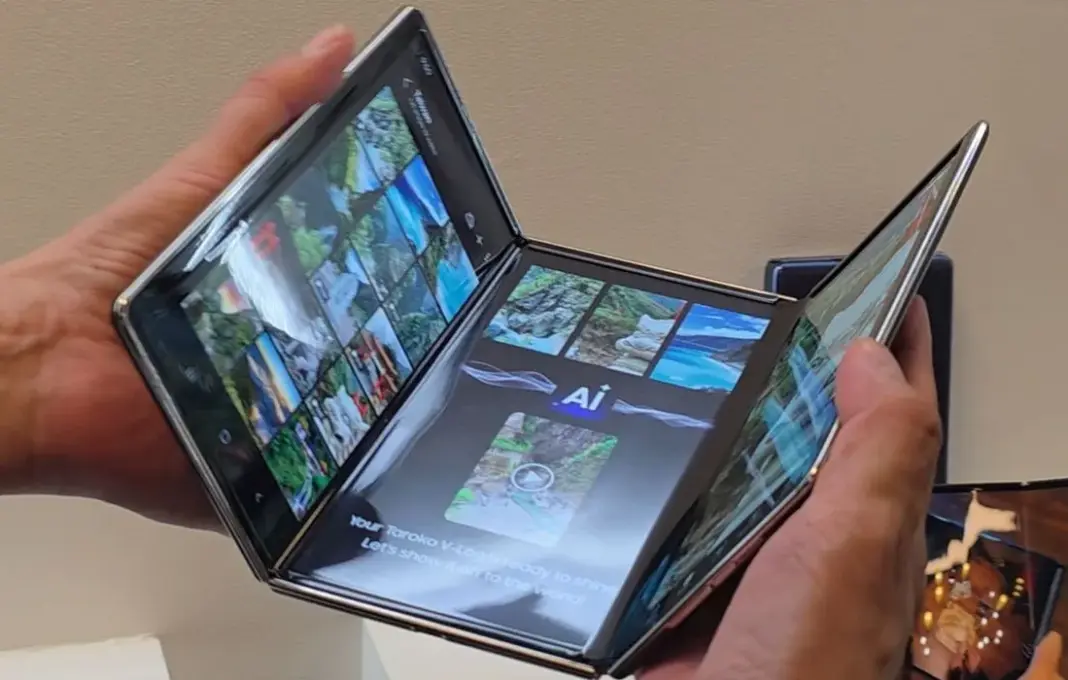 Hands-on eksklusif Samsung Flex G di Computex 2025, konsep ponsel lipat tiga dengan layar tablet 12 inci