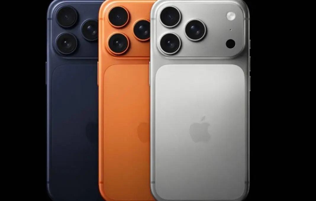 Perbandingan visual iPhone 16 Pro dan iPhone 17 Pro dengan highlight perbedaan desain kamera belakang