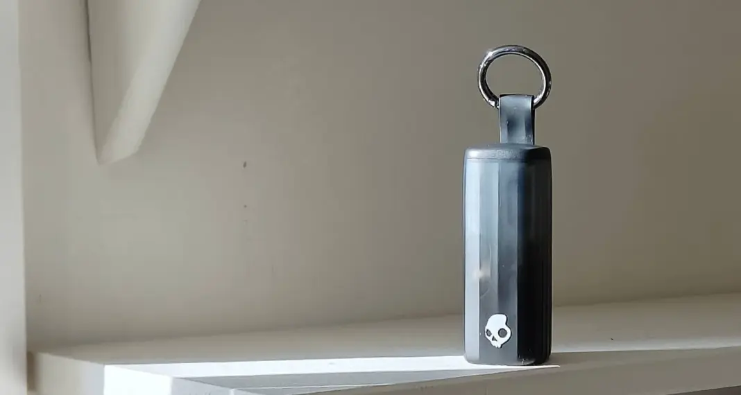 The Skullcandy Method 360 on a shelf.