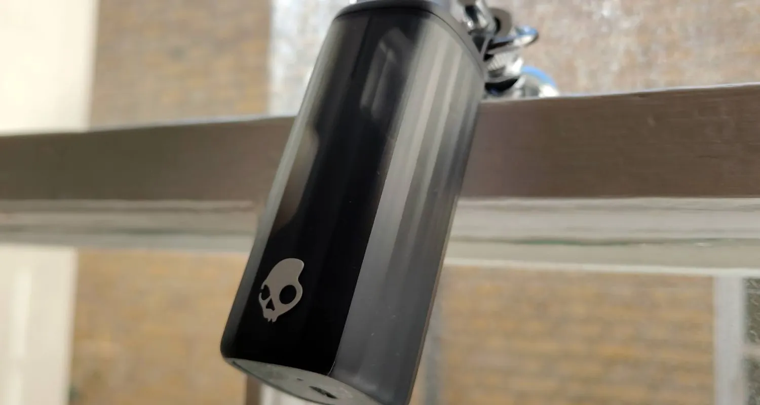 The Skullcandy Method 360 on a shelf.