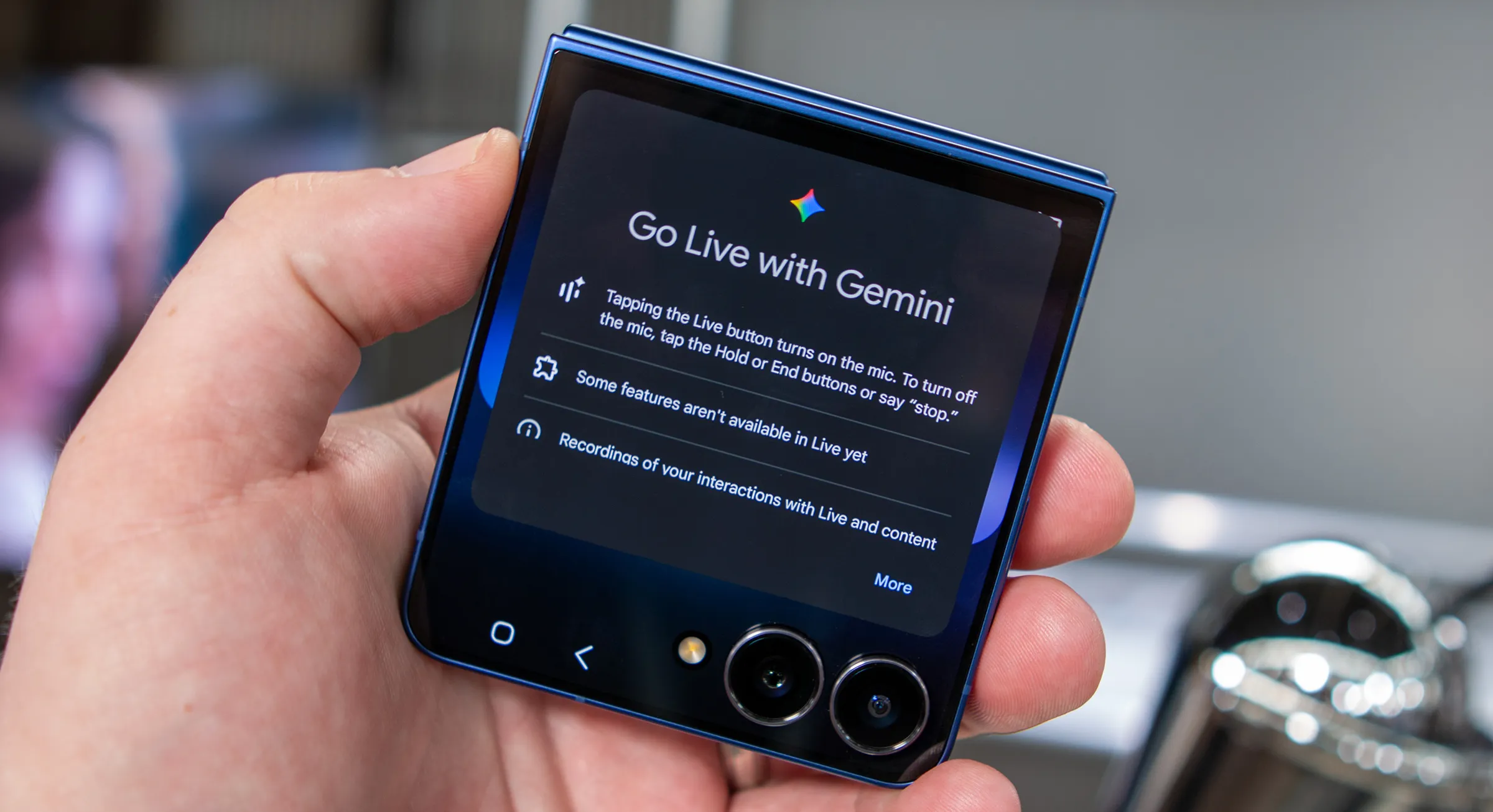 Samsung Galaxy Z Flip 7 Google Gemini Cover Screen hands-on