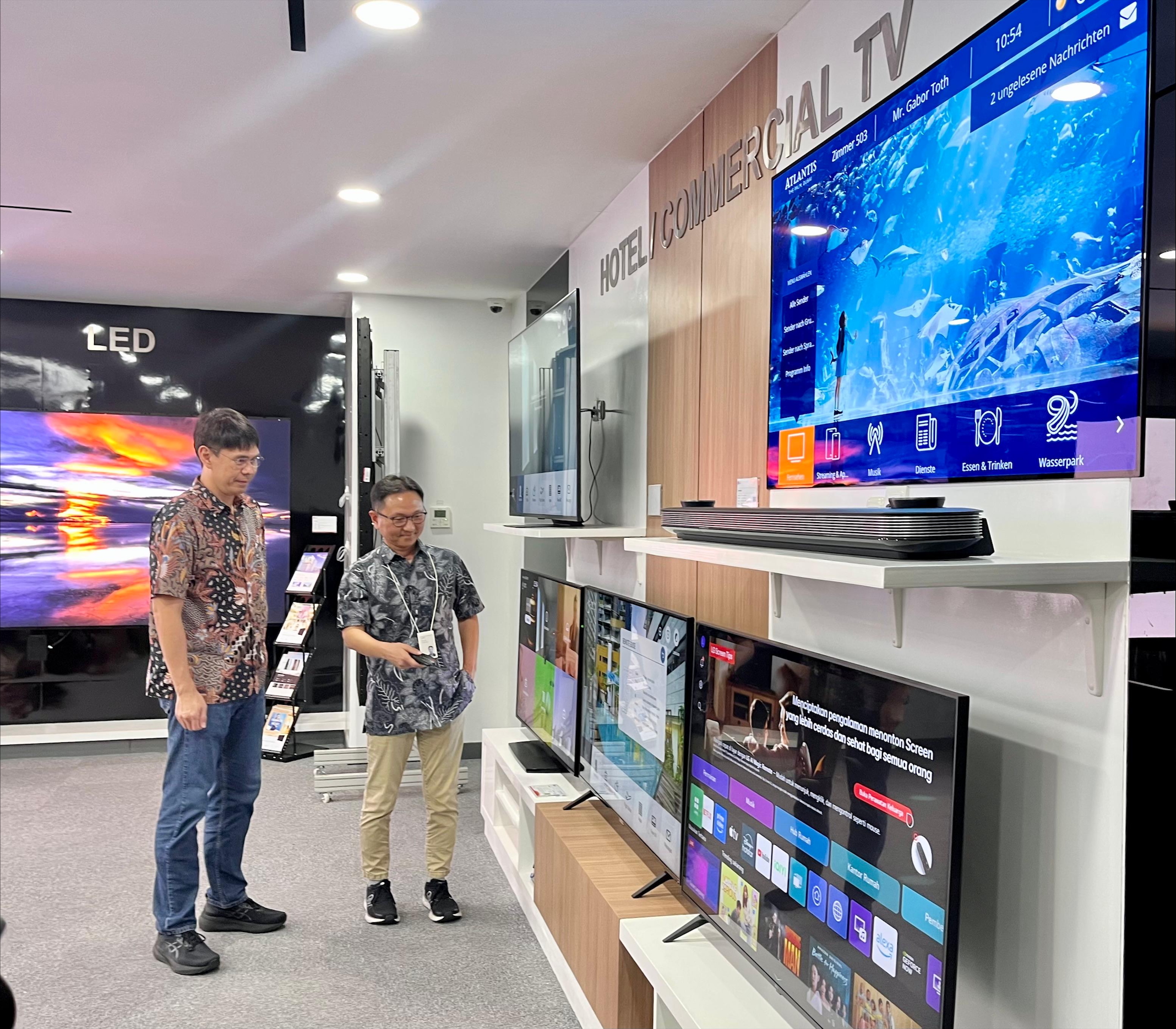 Content image for article: LG Perkuat Bisnis Information Display dengan Tiga Strategis B2B