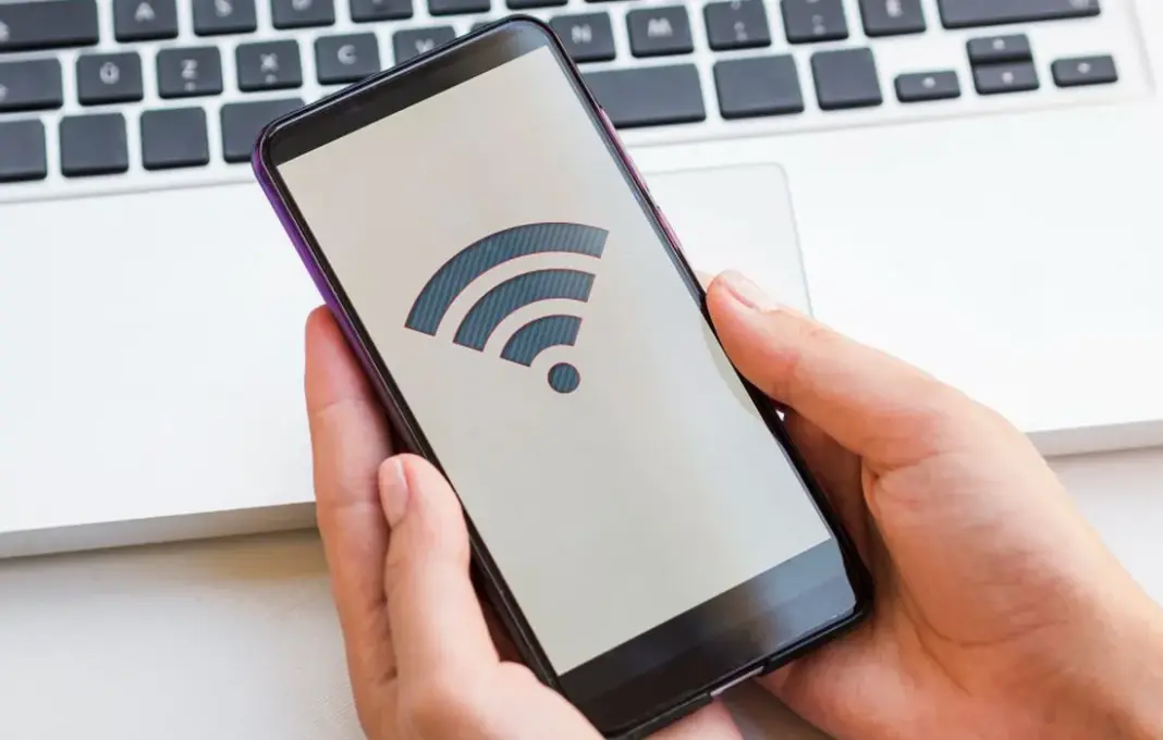 Ilustrasi cara membatasi pengguna WiFi melalui pengaturan router untuk kecepatan internet stabil