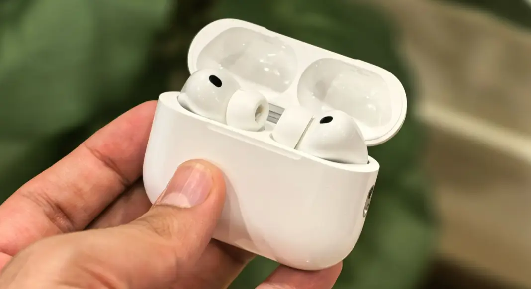 AirPods Pro 3 dengan fitur pemantauan detak jantung terbaru dari Apple