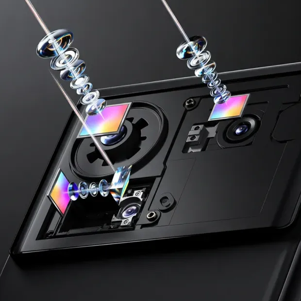 Nubia Z80 Ultra tampak depan dan belakang menunjukkan desain kamera