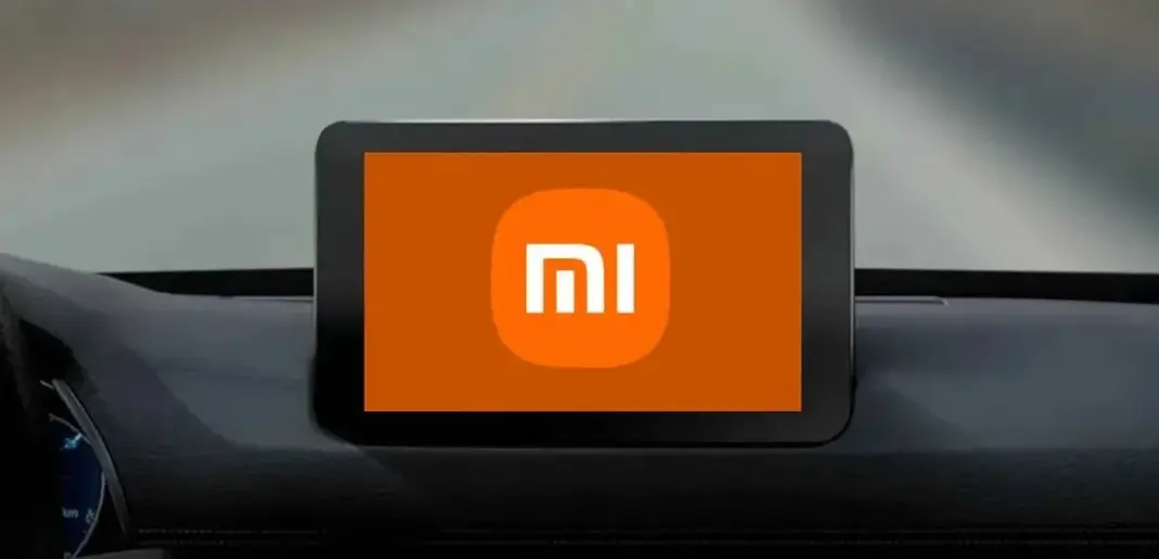 Antarmuka Xiaomi CarWith yang terintegrasi dengan sistem infotainment mobil modern