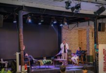 Internet Rakyat 100 Mbps Rp 100 Ribu: Solusi Atasi Mahalnya Tarif Internet? Bramantiyoko Sasmito, Director selaku Tech and Durables Commercial Lead, NIQ Indonesia dalam acara Digital Economy & Telco Outlook 2026, Selasa (26/11/2025).