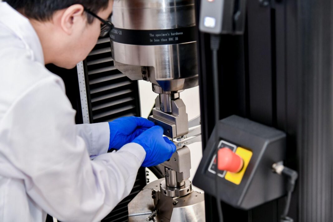 OPPO Apex Guard: Standar Baru Kualitas Smartphone di Semua Lini