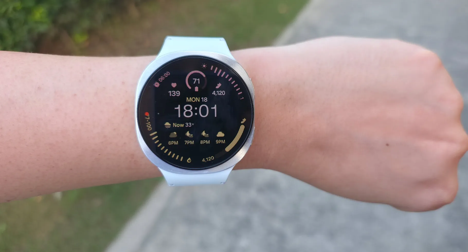 Samsung Galaxy Watch 8 home screen hero