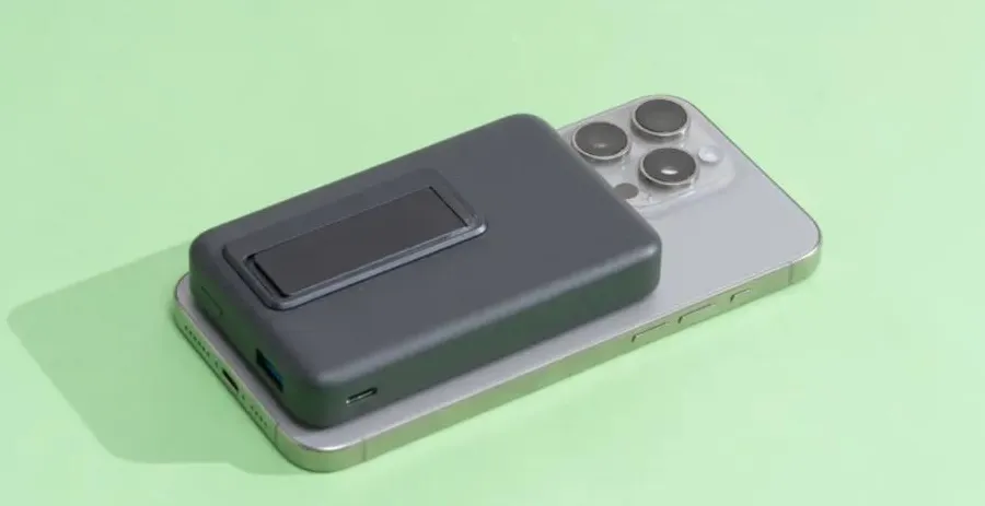 Koleksi power bank 10.000 mAh berbagai merek dengan desain modern dan portabel