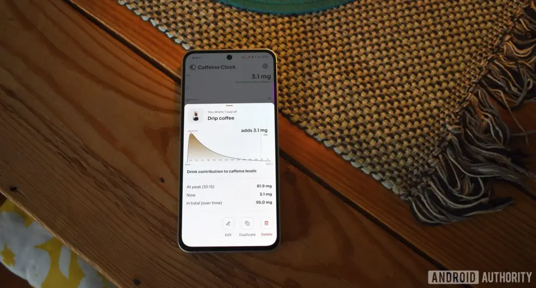 Tampilan antarmuka aplikasi Caffeine Clock untuk mengelola konsumsi kafein harian