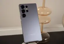 Tampilan belakang Samsung Galaxy S25 Ultra warna silver dengan desain kamera mutakhir