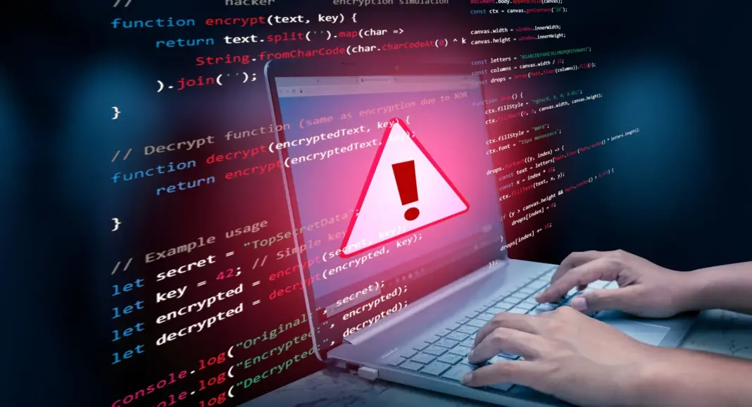 Peringatan keamanan siber dengan tanda peringatan data terkunci, simbol ransomware dan serangan hacker pada jaringan online