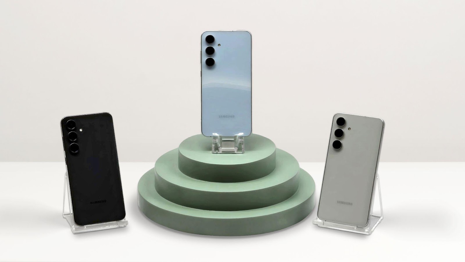 Galaxy S24 FE dan Galaxy S25 FE