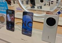 Imbas Melambungnya Harga Chip, Vendor Smartphone Kurangi Kualitas Komponen, Segmen Low End Paling Terpukul Beberapa produsen smartphone menurunkan kualitas komponen yang digunakan untuk mengimbangi kenaikan biaya memori/chip global.