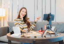 Cara Live Streaming YouTube Lancar Tanpa Buffering untuk Kreator Cara Live Streaming YouTube Lancar Tanpa Buffering untuk Kreator