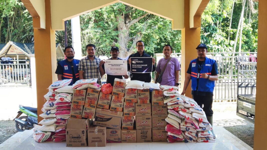 XLSMART Lanjutkan Pemulihan Jaringan dan Salurkan Bantuan di Sumatra