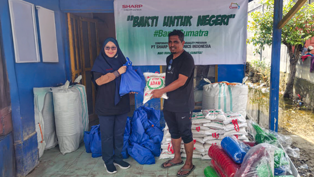 Sharp Perkenalkan Slogan Baru dan Salurkan Bantuan untuk Korban Banjir Sumatra