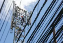 Direktur Eksekutif ATSI Marwan Baasir menyampaikan permintaan harga lelang frekuensi 2,6 GHz yang terjangkau untuk operator telekomunikasi Indonesia.