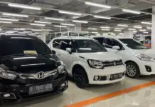 Waspada 7 Modus Penipuan Jual Beli Mobil dan Cara Menghindarinya Ilustrasi peringatan waspada terhadap berbagai modus penipuan dalam transaksi jual beli mobil bekas dan baru.