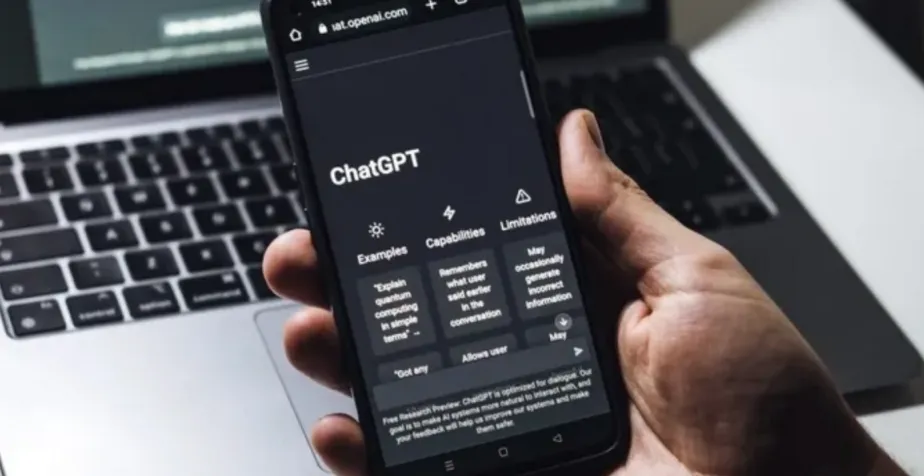 Ilustrasi logo OpenAI dan ChatGPT dengan simbol peringatan usia dewasa