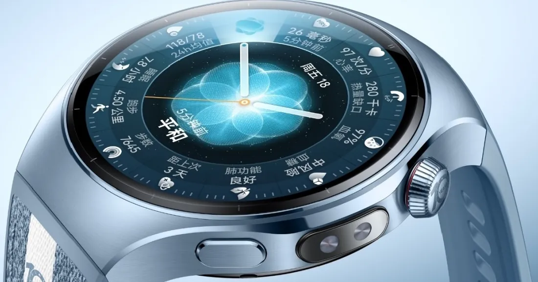 Perbandingan tampilan Huawei Watch 5 10th Anniversary edition dan Watch GT 6 Ice Blue