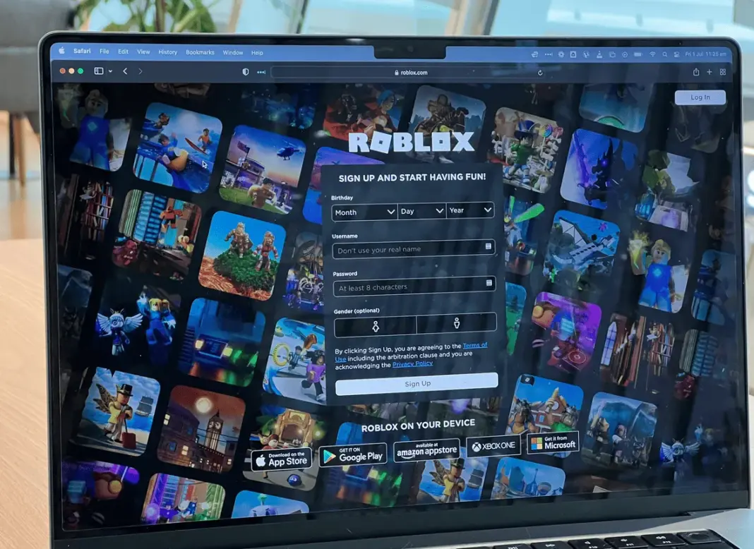 Ilustrasi bermain game Roblox di ponsel dengan simbol kuota internet di sekitarnya