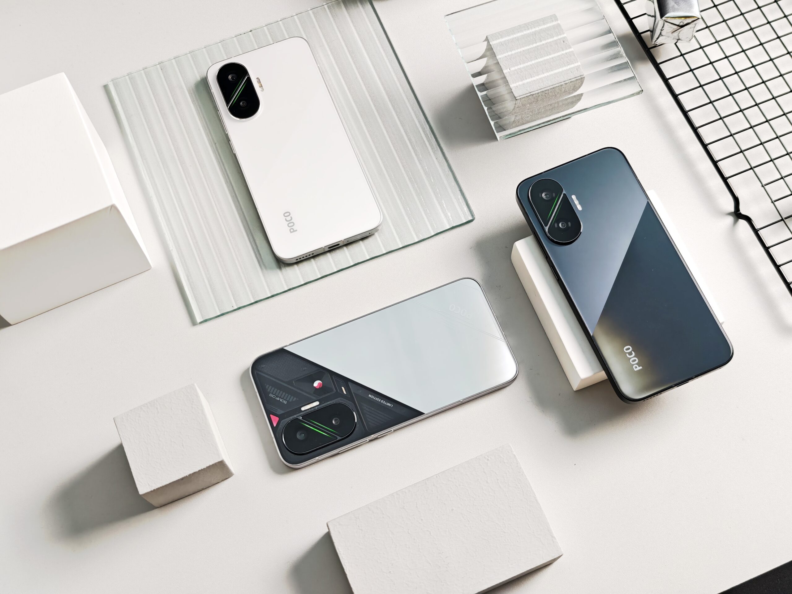 Poco Pangkas Harga Smartphone di Indonesia