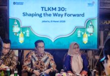 Caption: Dirut Telkom Dian Siswarini didampingi jajaran direksi lainnya dalam sesi tanya jawab dengan para pemimpin redaksi media-media terkemuka di Jakarta, Jumat (6/3). Foto by: Uday Rayana