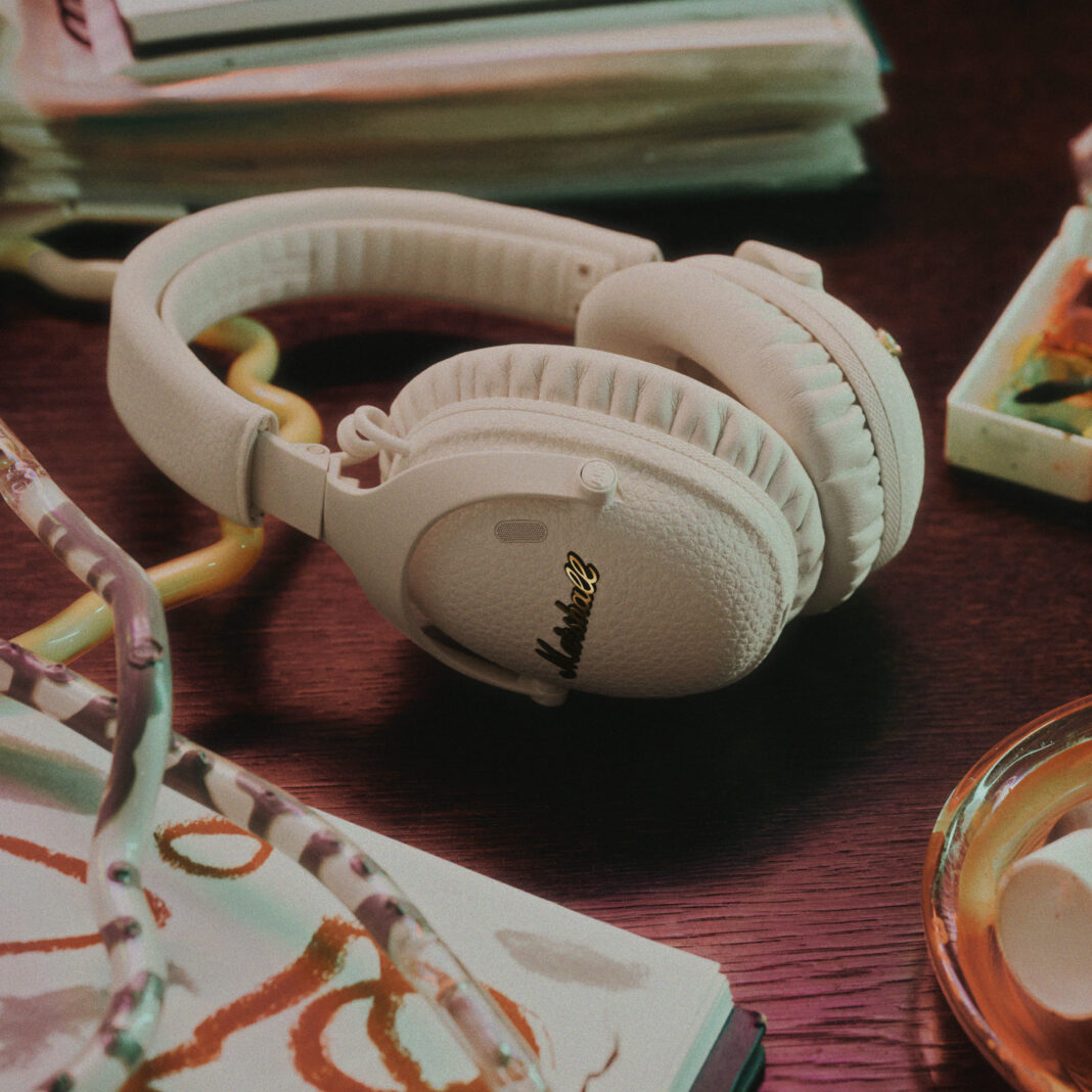 Rekomendasi Headphone Marshall Dengan Ketahanan 100 Jam