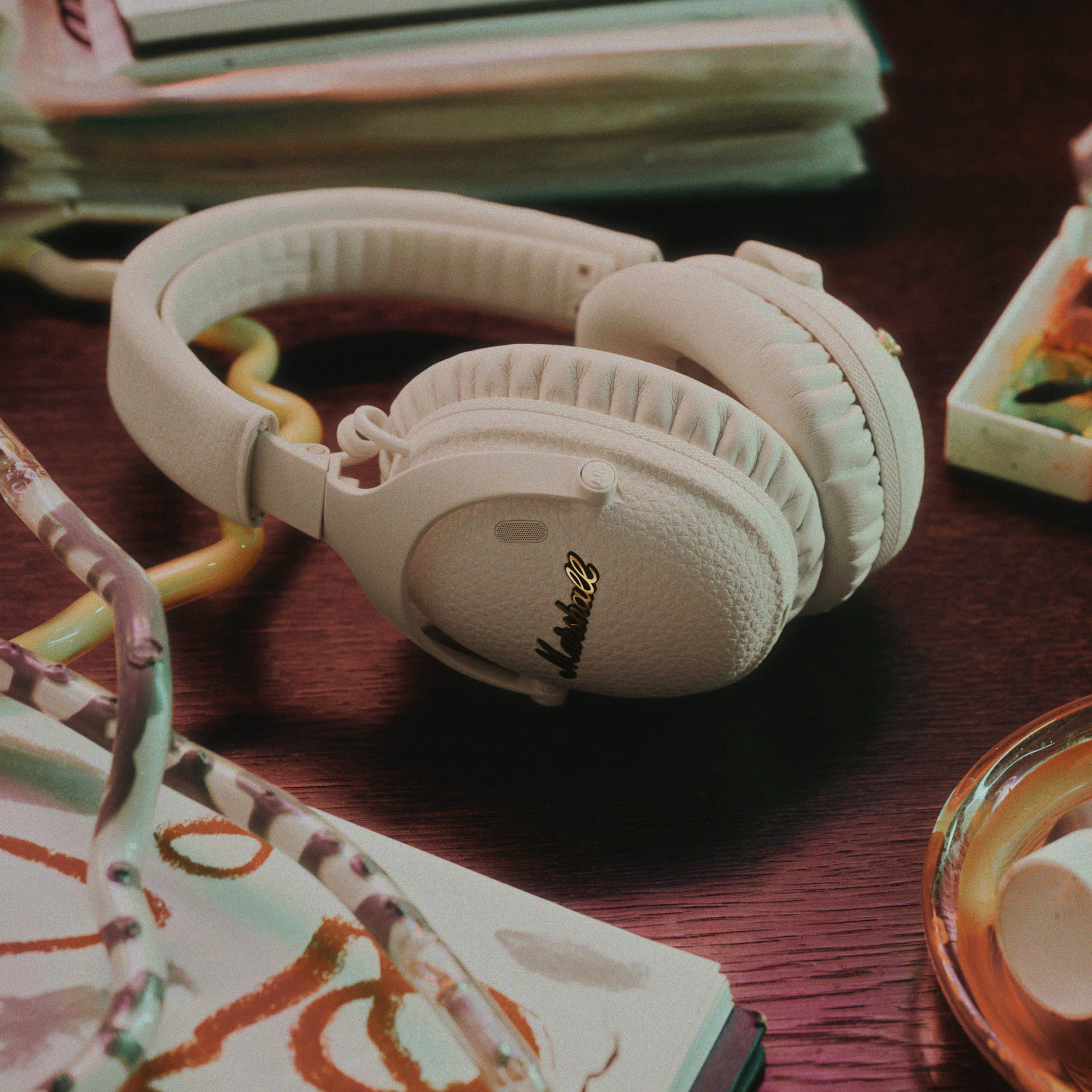 Headphone Marshall Monitor III ANC Bawa Ketahanan Hingga 100 Jam