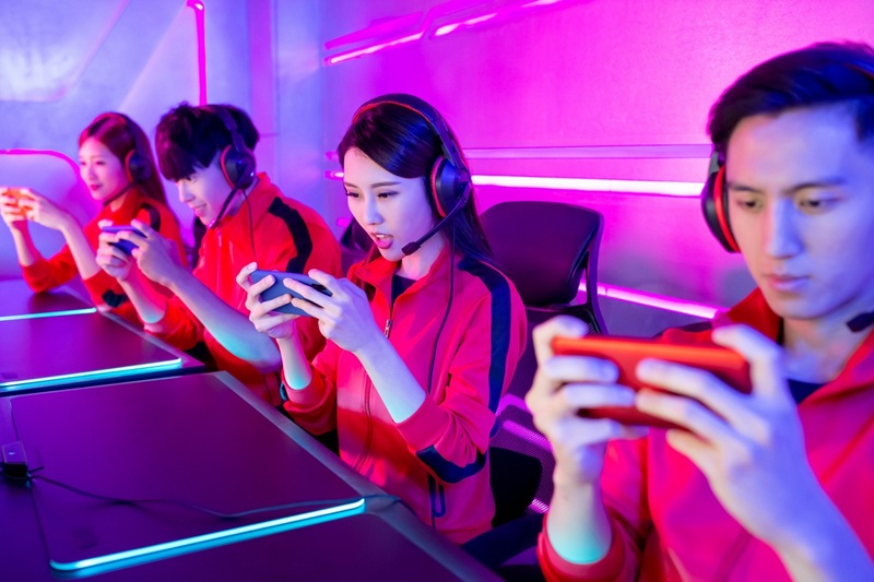 Vendor Smartphone Berebut Sponsori Event Esports Demi Jadi Raja HP Gaming