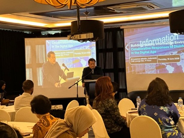 Tingkat Kepercayaan Masyarakat ke Media Lebih Tinggi Dibanding Influencer