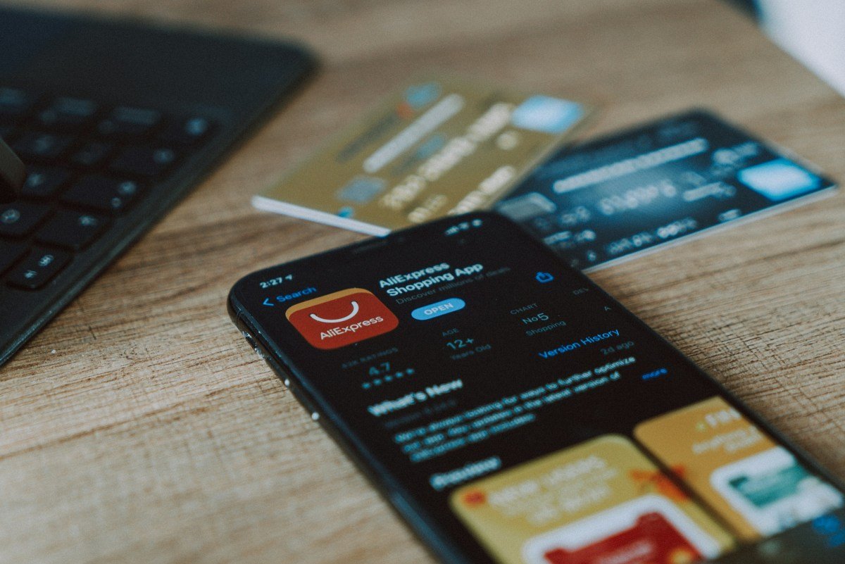 Eropa Denda AliExpress Rp10 Triliun karena Barang Palsu