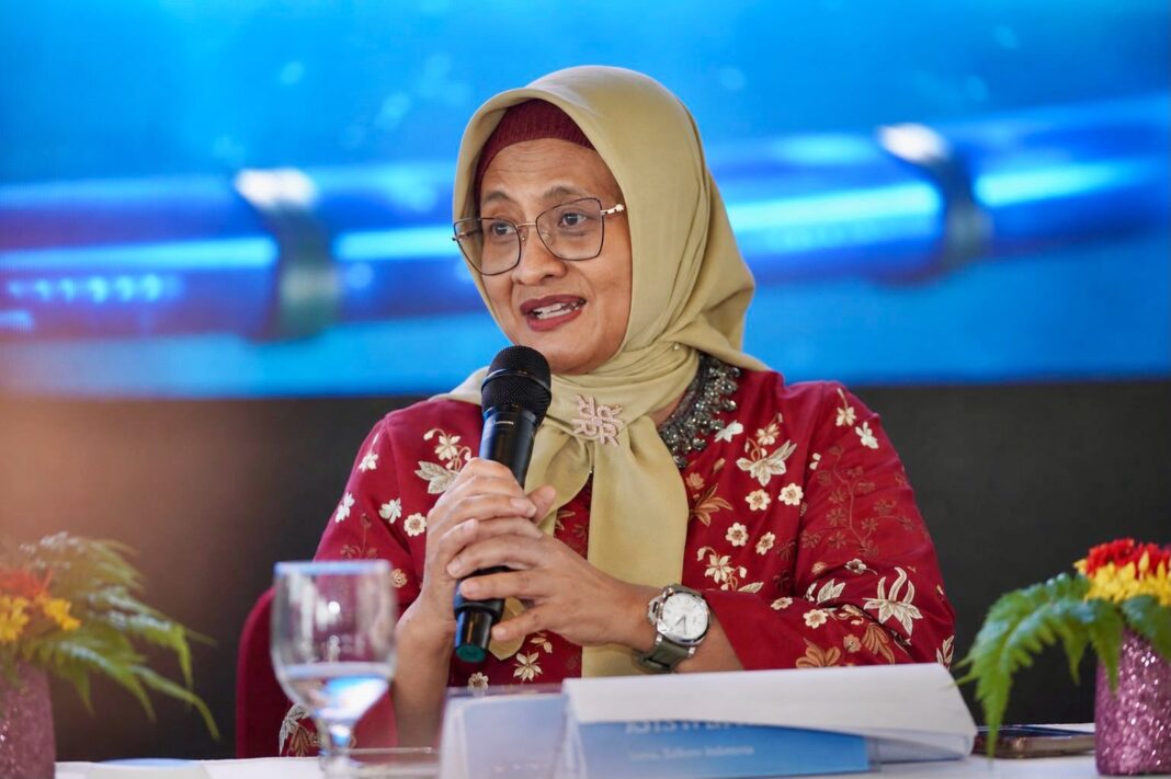 Direktur Utama Telkom, Dian Siswarini