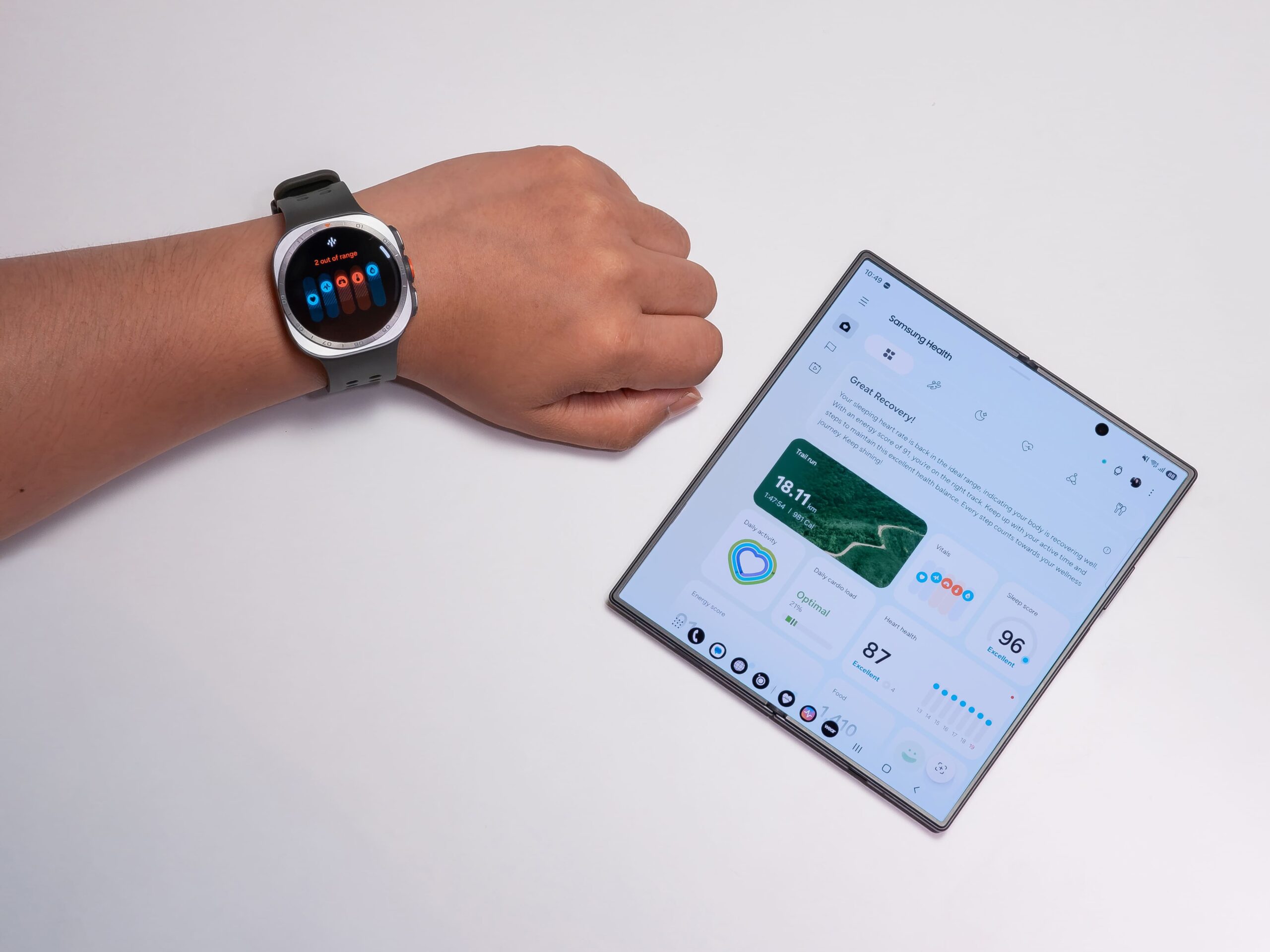 Galaxy Watch Ultra2 Mengawasi Lima Indikator Vitals Tubuh Sepanjang Malam